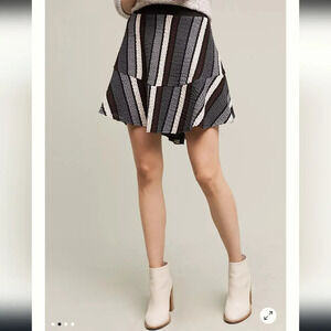 Eva Franco, Julia Textured Sweater Skirt,‎ Blue/Black/Brown/Ivory, Size 6